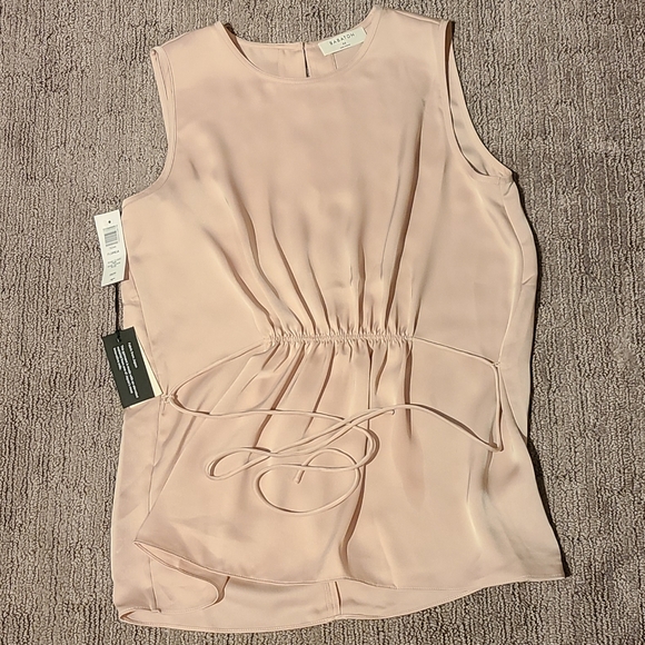 Babaton Floreia Top - Picture 1 of 5